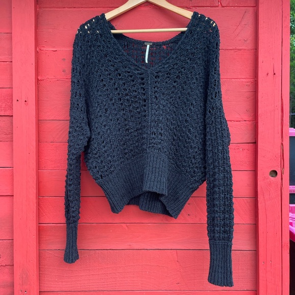 Free People Best of you VNeck crocheted sweater - Picture 1 of 16